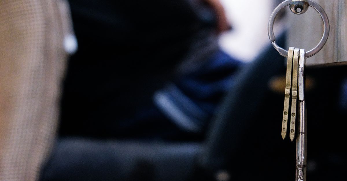Broken Key Extraction — Queens NY Locksmith