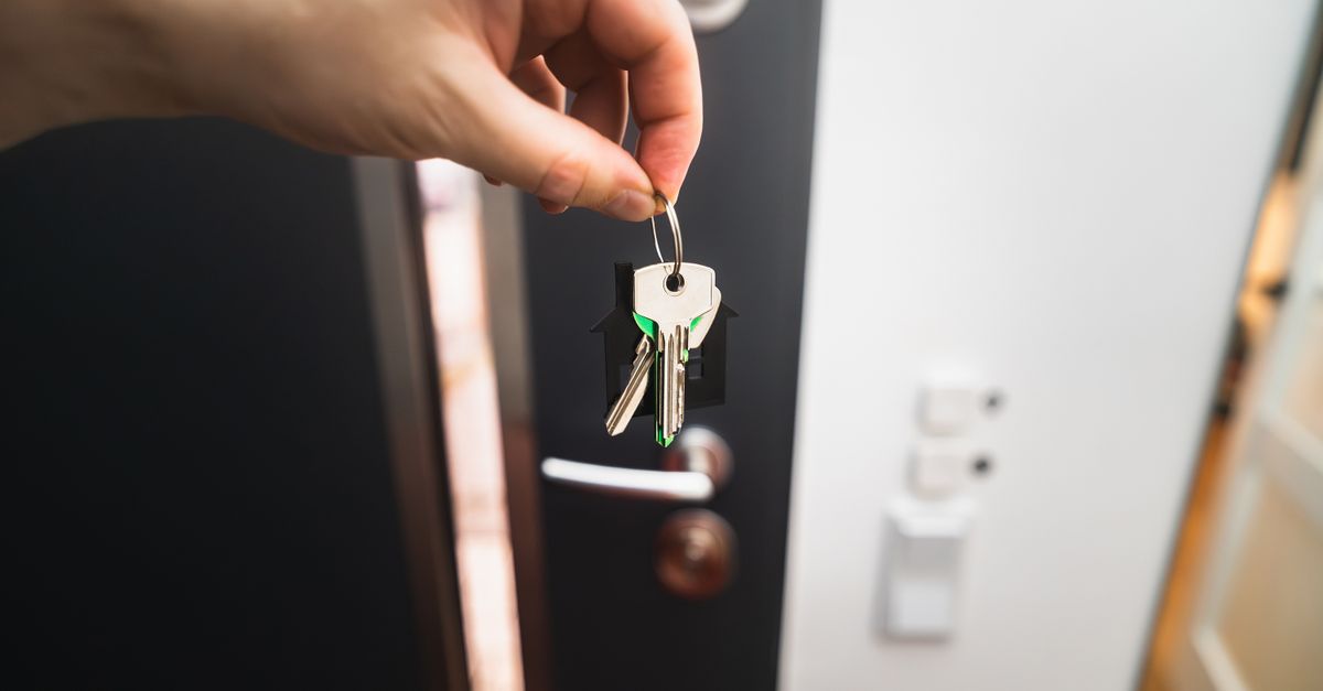 front door lock key — Queens NY Locksmith